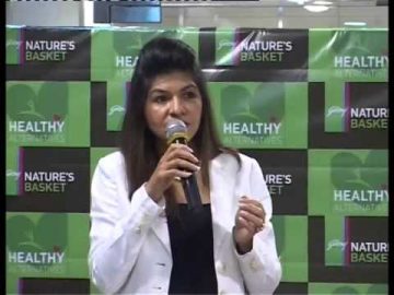 Karishma Kapoor Reveals her Healthy Food Alternatives at Godrej Nature's Basket - Part 2